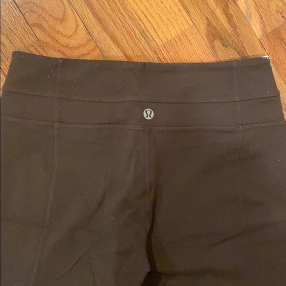 Lululemon yoga pants - Picture 4 of 6